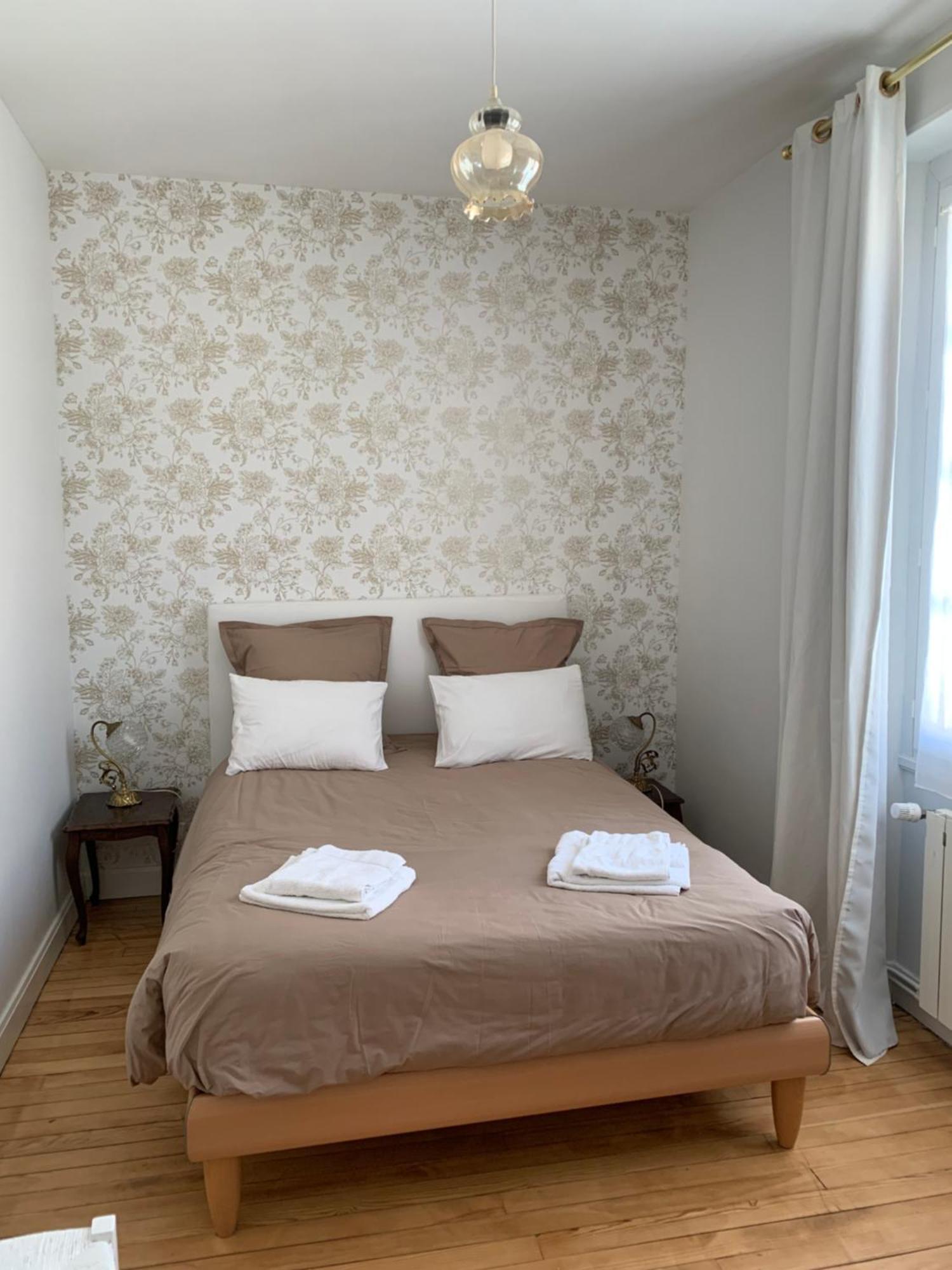 Le Claugi Villa Damery  Ruang foto
