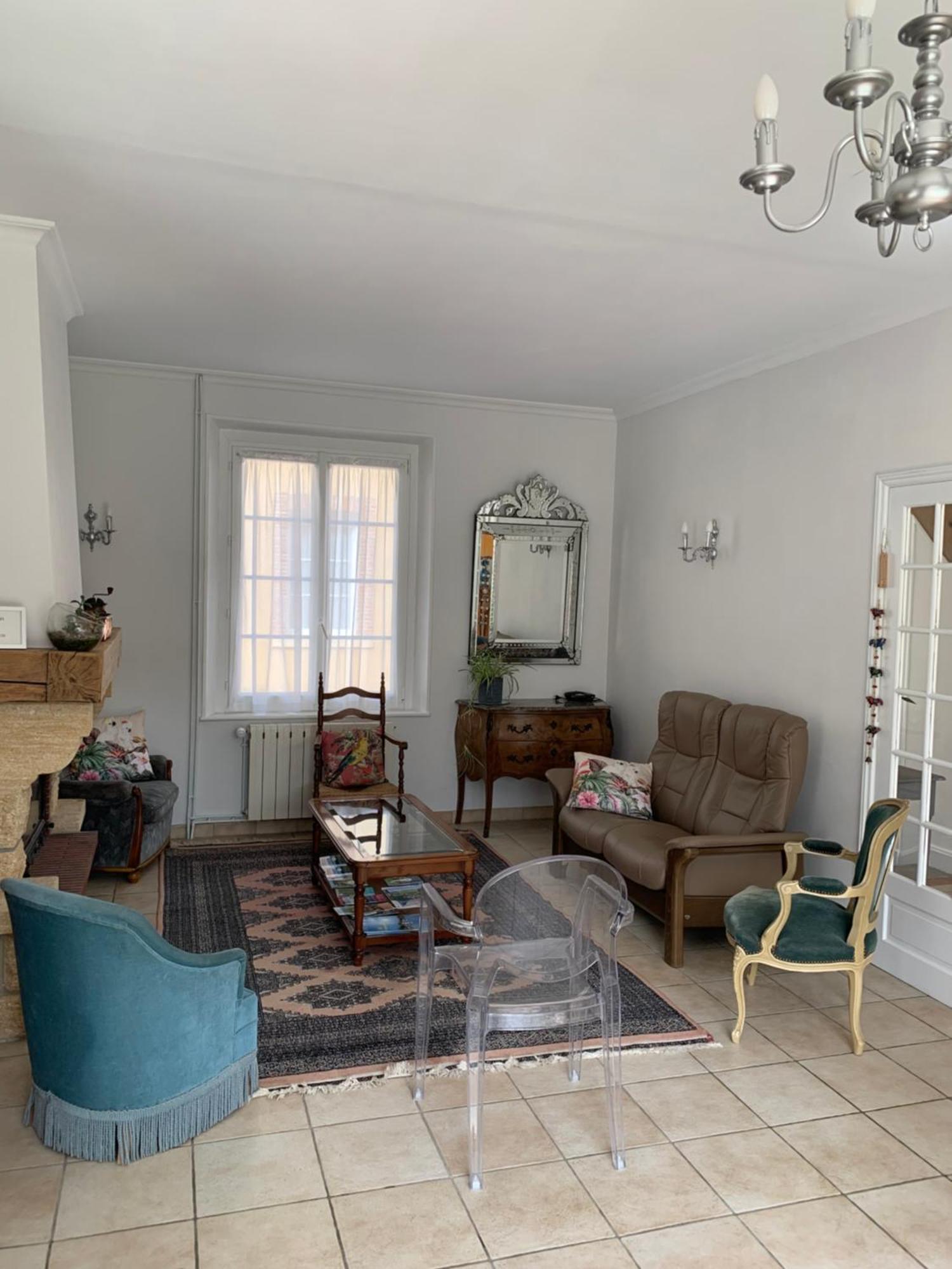 Le Claugi Villa Damery  Ruang foto